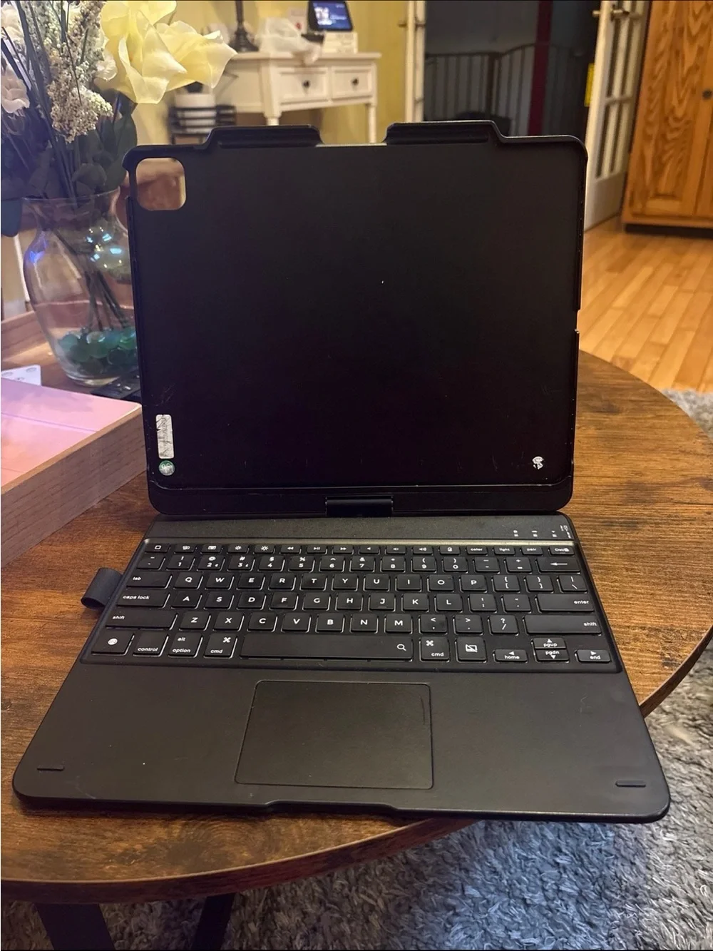 Type Case Bluetooth Keyboard with Touchpad iPad Pro 13 inch 360 Swivel